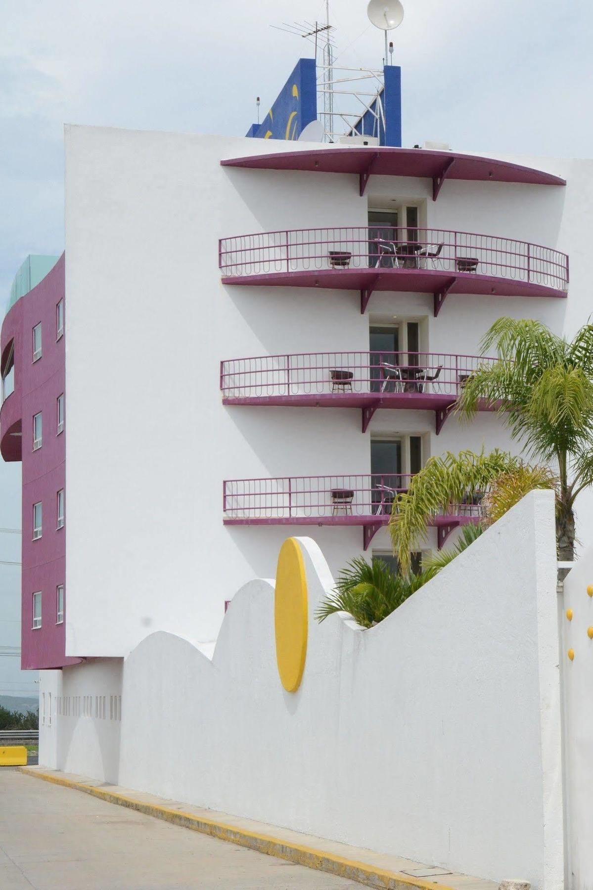 Hotel Magico Inn Cuautla  Exterior photo